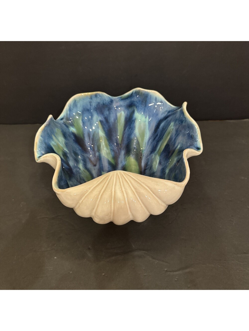 Vtg Ceramic Shell Bowl Blue Glaze Coastal Decor Beach House Crackle Finish 12” L